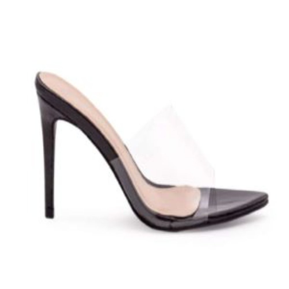 🖤❤️🤍CLEAR POINT TOE HEELS